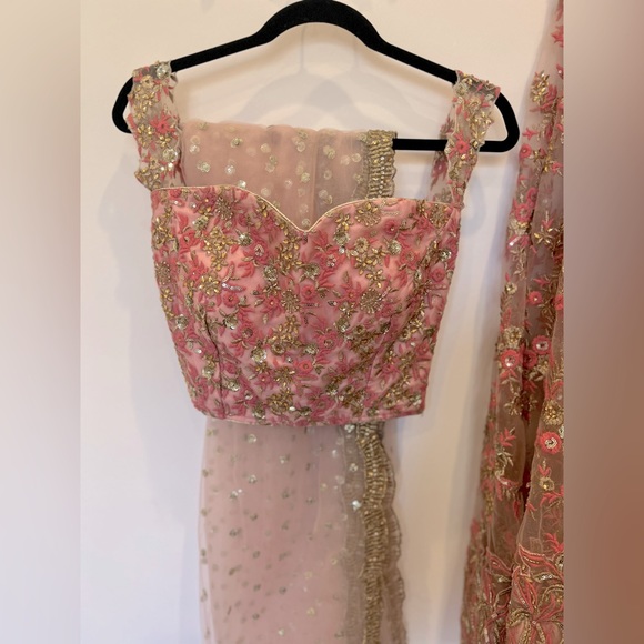 Indian Lehenga. - Picture 5 of 6